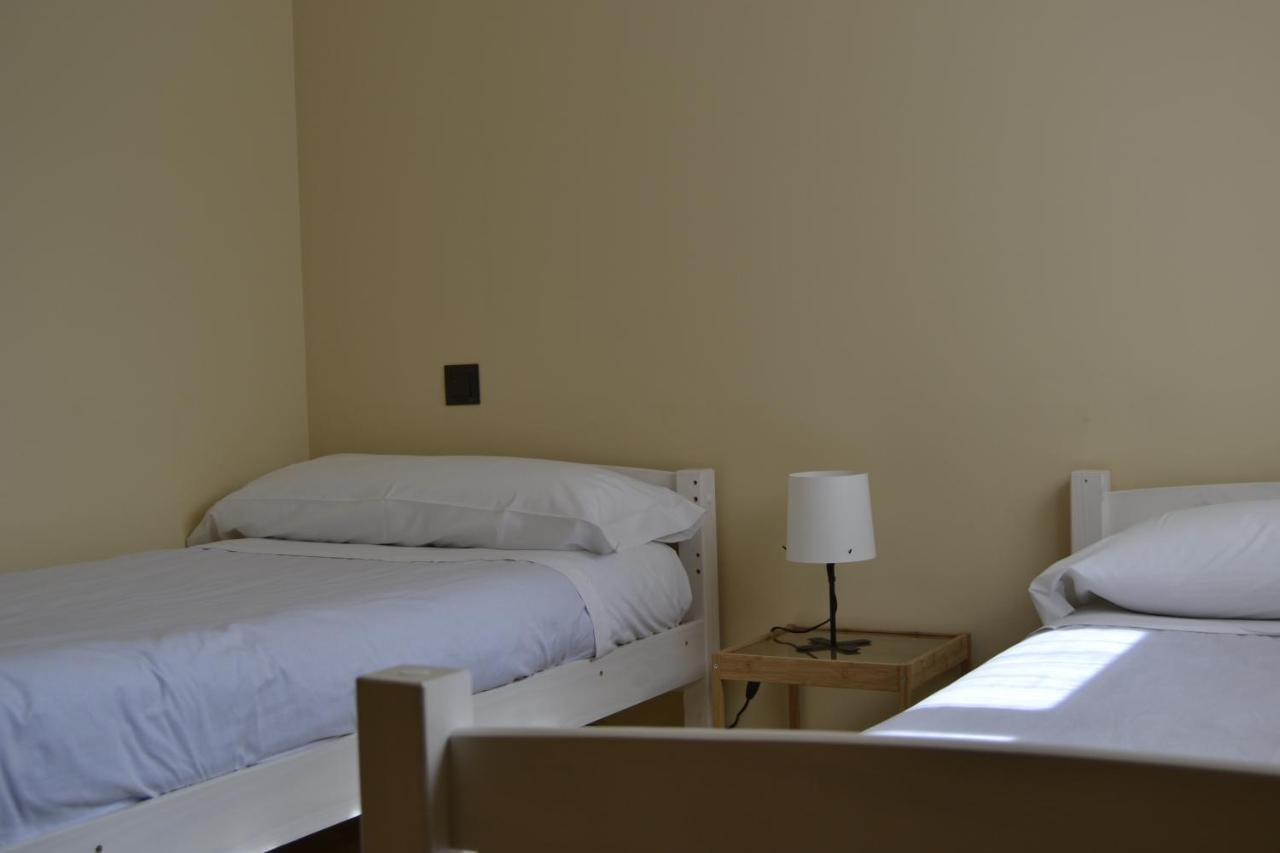 Apartamentos "Casa Rural De Aldea" Aldea del Fresno Exteriör bild
